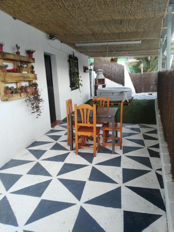 ברחה Cortijo Rural El Escondite מראה חיצוני תמונה